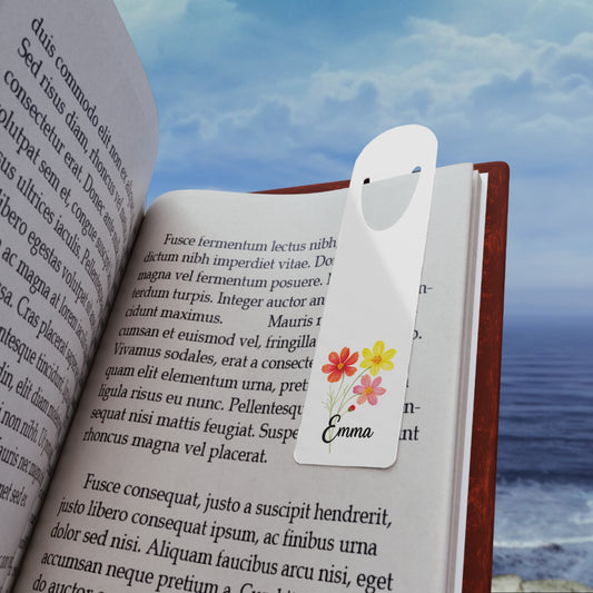 Personalized Floral Bookmark, Custom Name Bookmark, Metal Bookmarker, Reading Accessory, Gift for Book Lovers